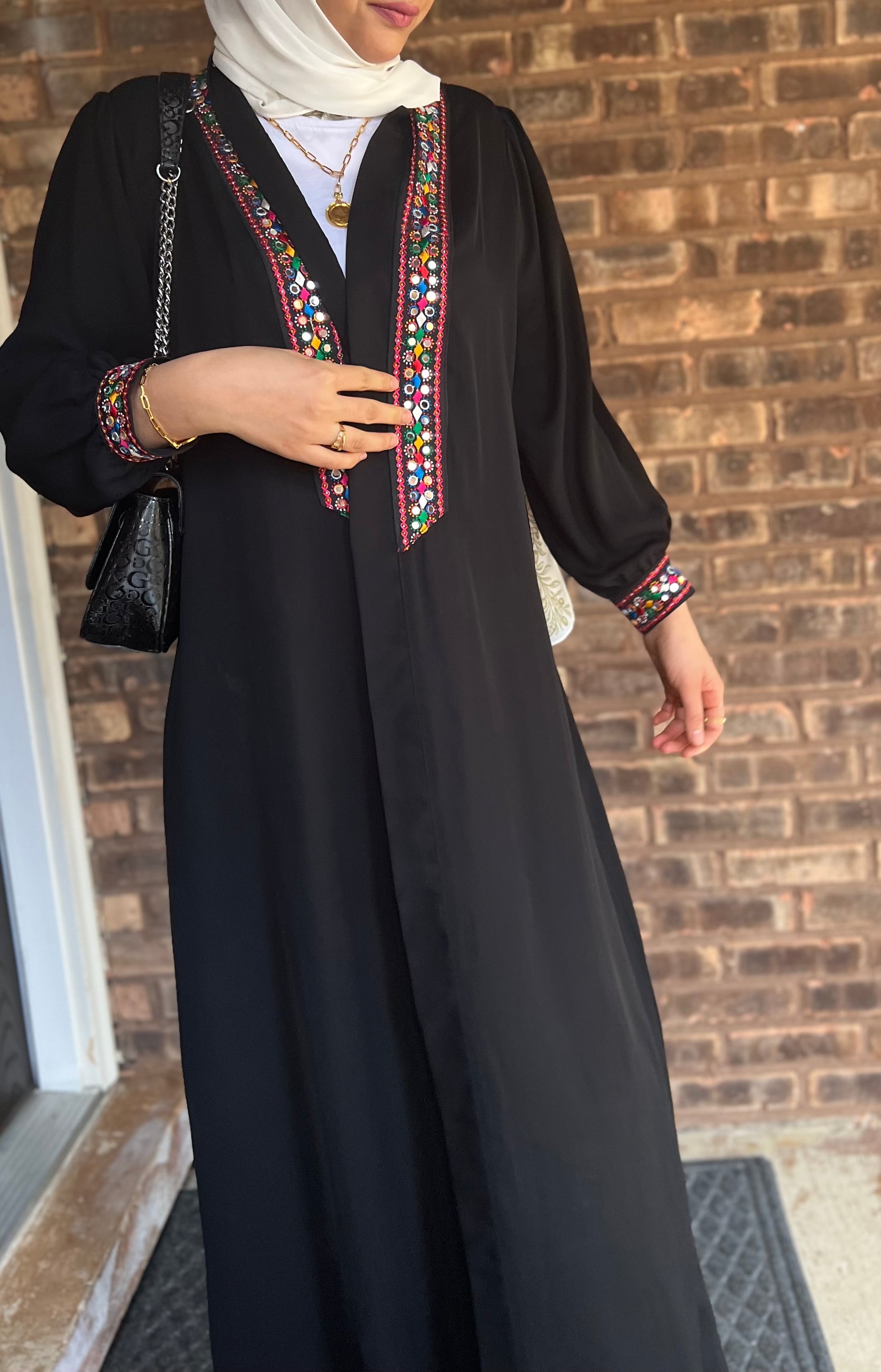 Elegant Balck Abaya with stones and Embroidery 